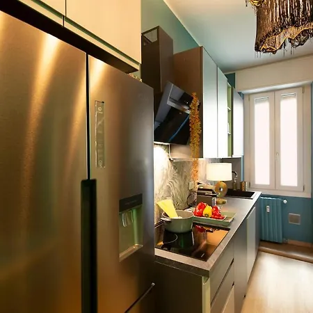 Stylish With Private Terrace & 2 Baths